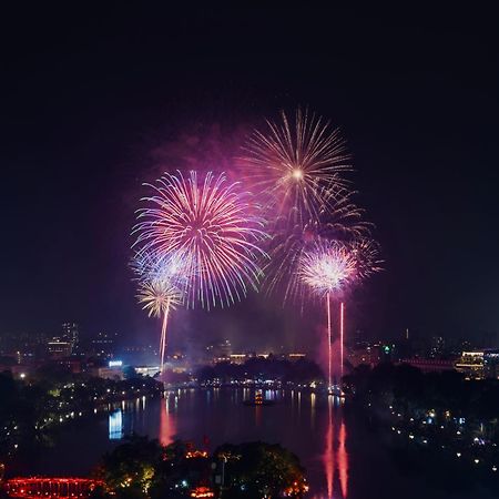 May De Ville Lakeside Hotel Hanoi Exterior photo Fireworks at the 2013 National Day Parade